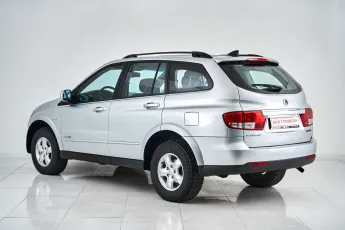 SsangYong  4