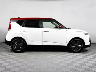 Kia  4