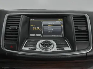 Nissan  18