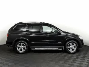 SsangYong  4