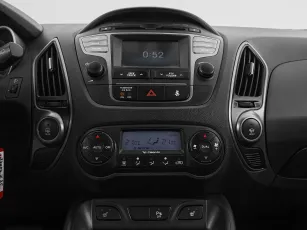Hyundai  16