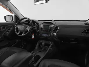 Hyundai  9