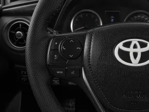 Toyota  11
