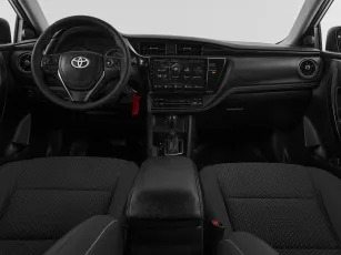 Toyota  8