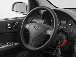 Hyundai  10