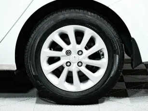 Hyundai  6