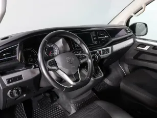 Volkswagen  9