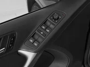Volkswagen  10