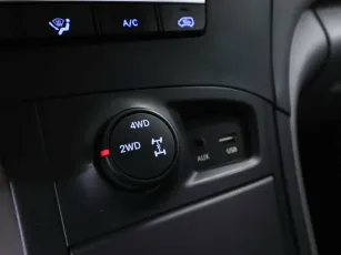 Hyundai  16