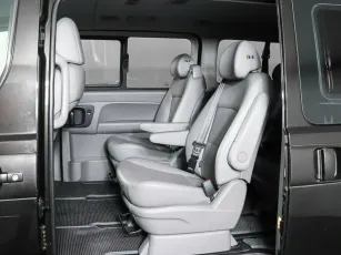 Hyundai  19