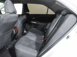 Toyota  15