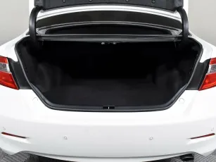 Toyota  16
