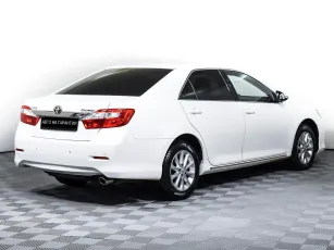 Toyota  5