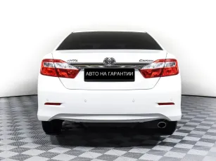 Toyota  6
