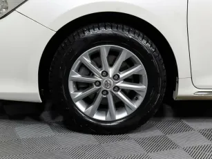Toyota  7