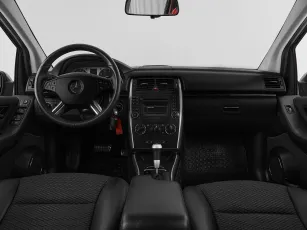 Mercedes-Benz  8