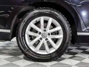 Volkswagen  5
