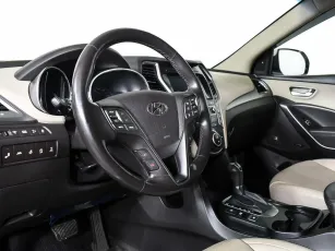 Hyundai  10