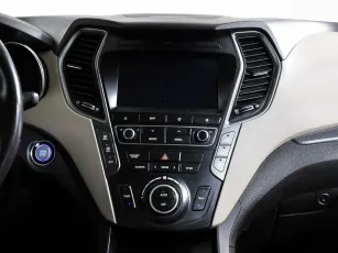 Hyundai  12