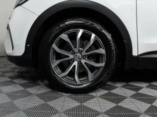 Hyundai  7