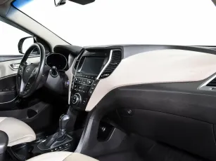 Hyundai  8