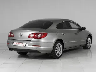Volkswagen  6