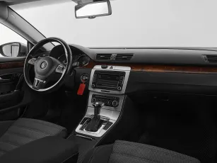 Volkswagen  9