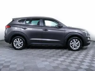 Hyundai  4