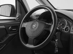 Opel  10