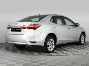 Toyota  3