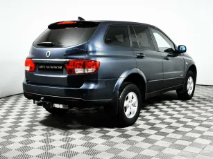 SsangYong  3