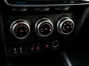 Mitsubishi  11
