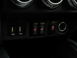 Mitsubishi  13