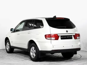 SsangYong  3