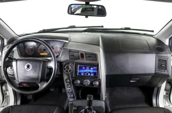 SsangYong  6