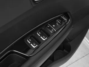 Kia  12