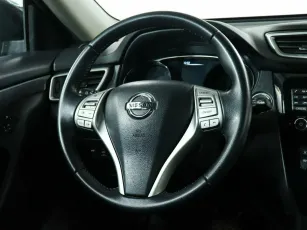 Nissan  10