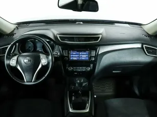 Nissan  9
