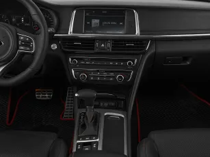 Kia  15