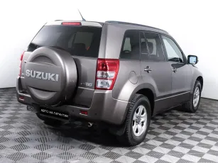 Suzuki  5