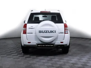 Suzuki  6