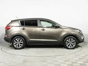 Kia  4