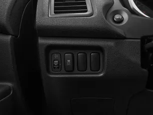 Mitsubishi  14