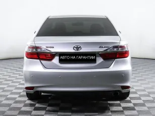 Toyota  4