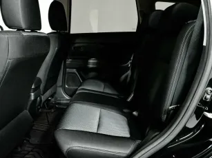 Mitsubishi  11
