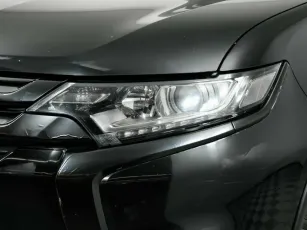 Mitsubishi  5