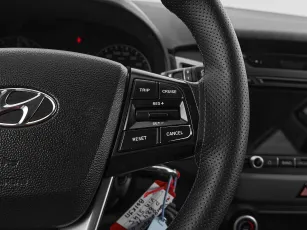 Hyundai  12