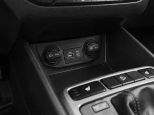 Hyundai  18