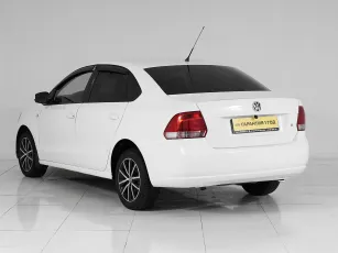 Volkswagen  4