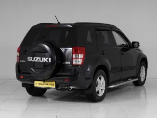 Suzuki  6